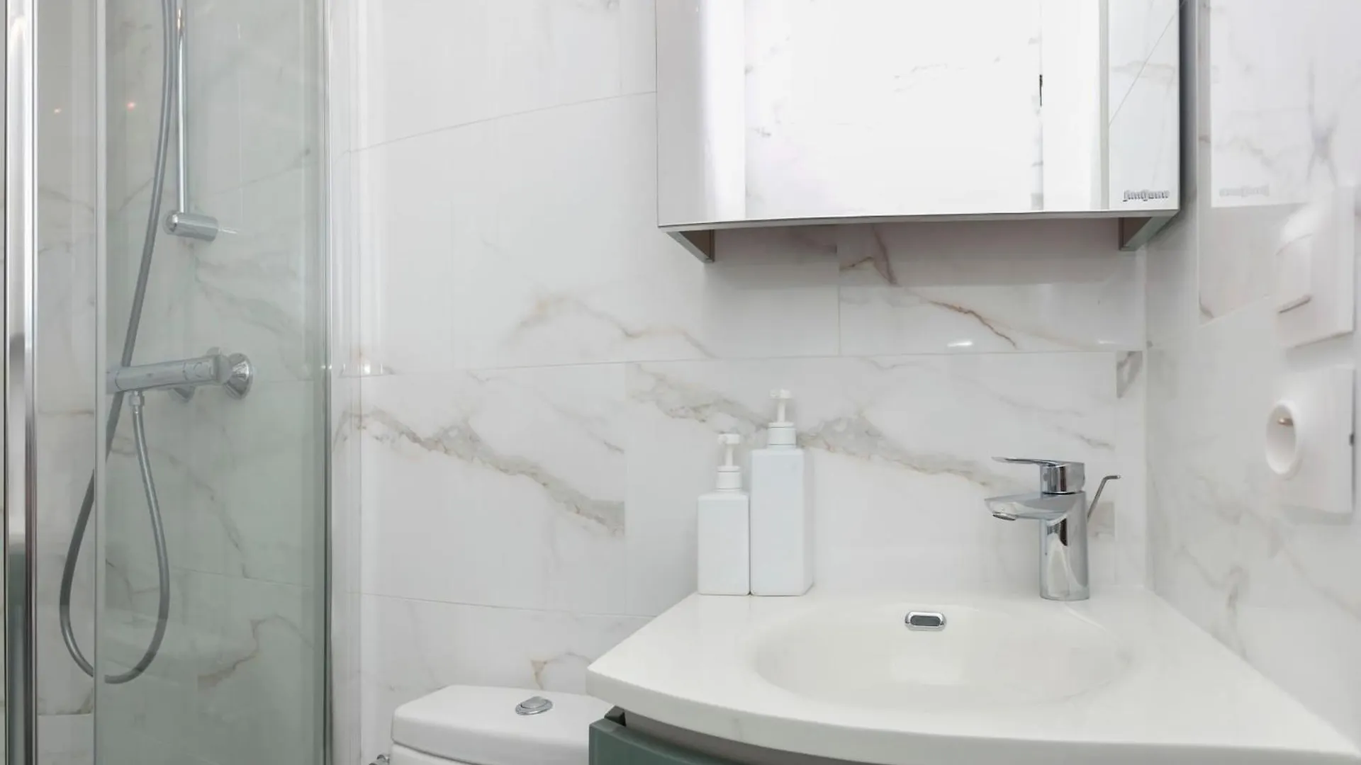 Appartement Studio Jardin Des Tuileries - Cityapartmentstay *